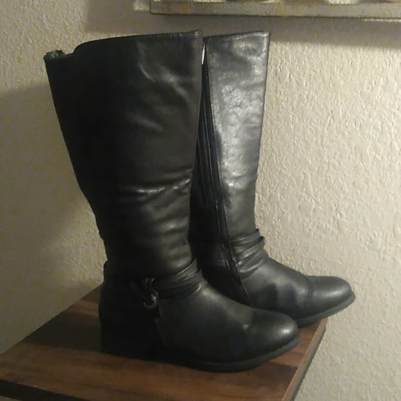 cloud Walker Shoes - Black cloud Walker boots